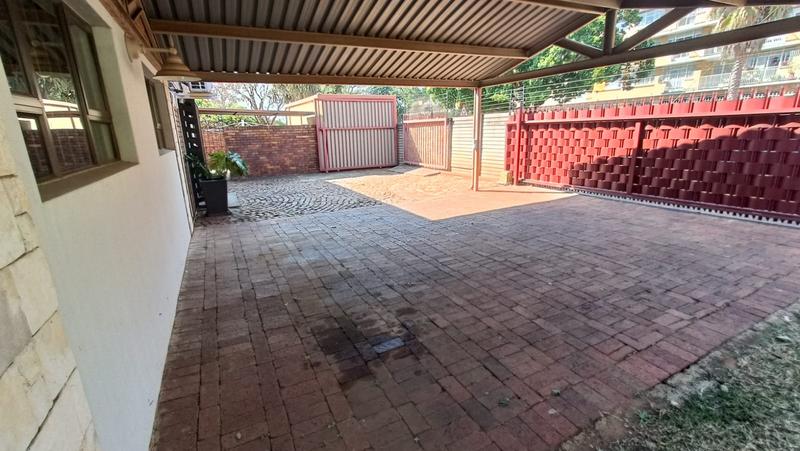 4 Bedroom Property for Sale in Sinoville Gauteng