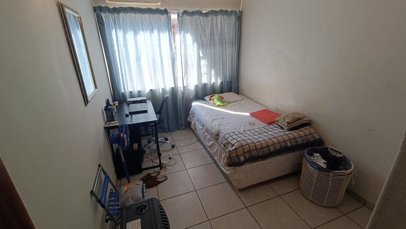 4 Bedroom Property for Sale in Sinoville Gauteng