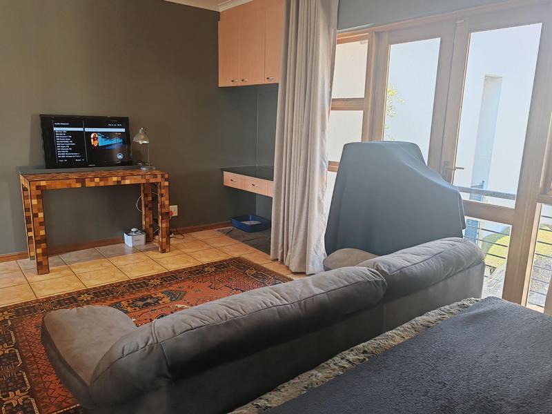 To Let 1 Bedroom Property for Rent in Bedfordview Gauteng