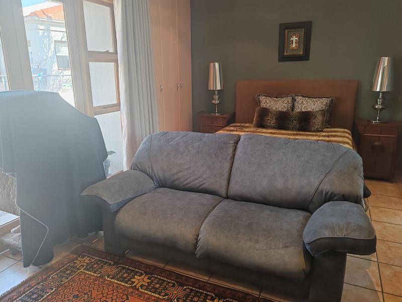 To Let 1 Bedroom Property for Rent in Bedfordview Gauteng