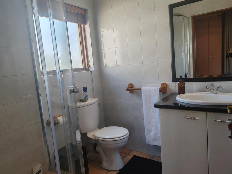 To Let 1 Bedroom Property for Rent in Bedfordview Gauteng