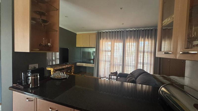 To Let 1 Bedroom Property for Rent in Bedfordview Gauteng
