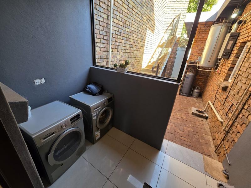 3 Bedroom Property for Sale in Magalieskruin Gauteng
