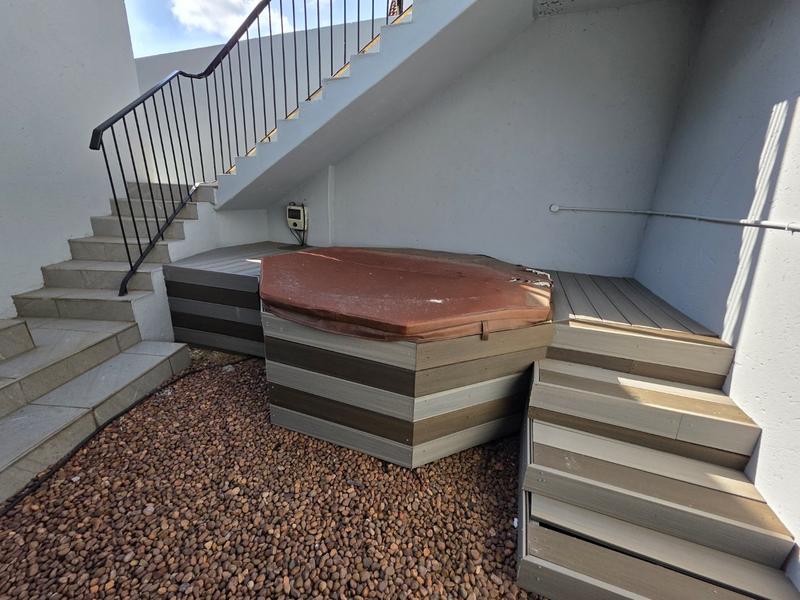3 Bedroom Property for Sale in Magalieskruin Gauteng
