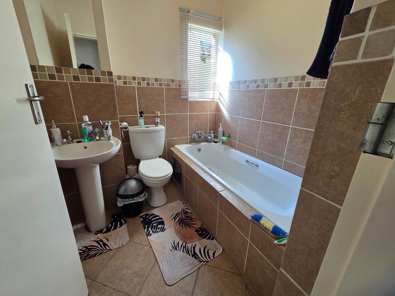 2 Bedroom Property for Sale in Twee Riviere Lifestyle Estate Gauteng