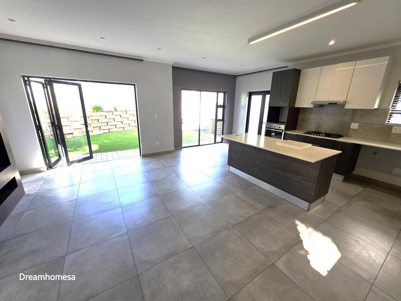 To Let 3 Bedroom Property for Rent in Morningside Gauteng