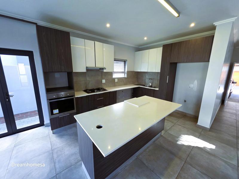 To Let 3 Bedroom Property for Rent in Morningside Gauteng