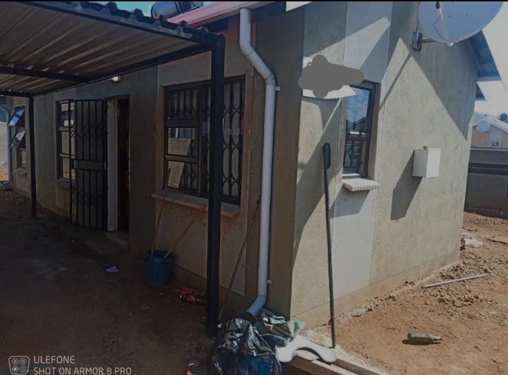 3 Bedroom Property for Sale in Windmill Park Gauteng