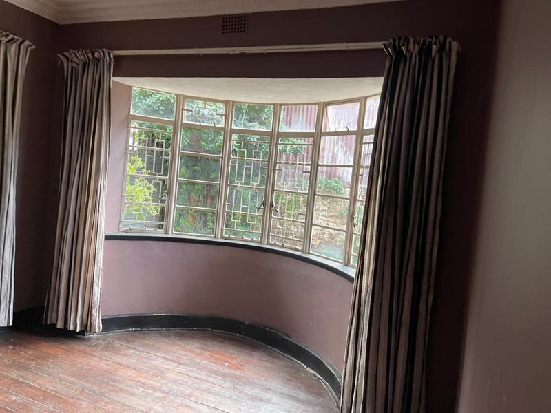 6 Bedroom Property for Sale in Bezuidenhout Valley Gauteng