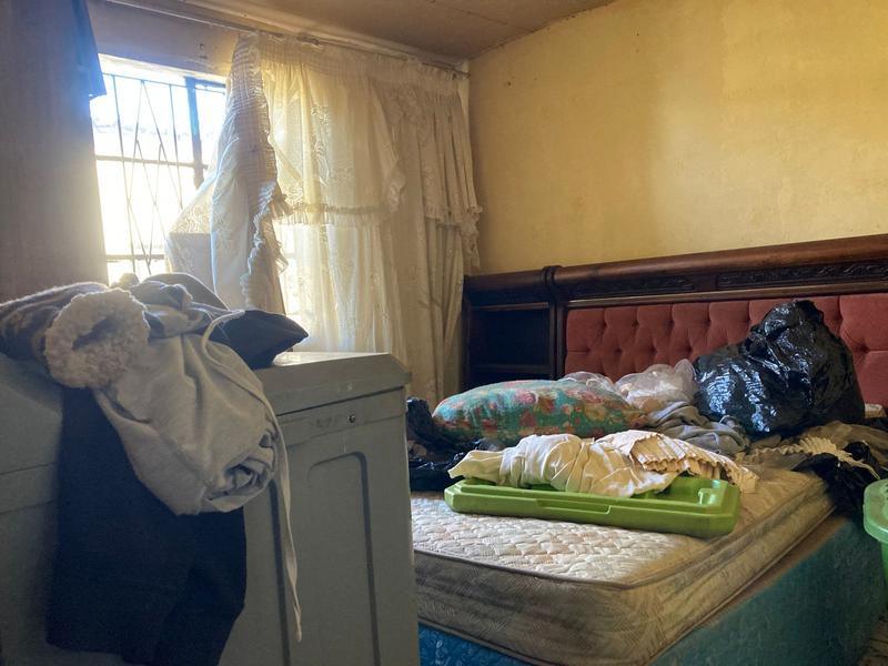 5 Bedroom Property for Sale in Daveyton Gauteng