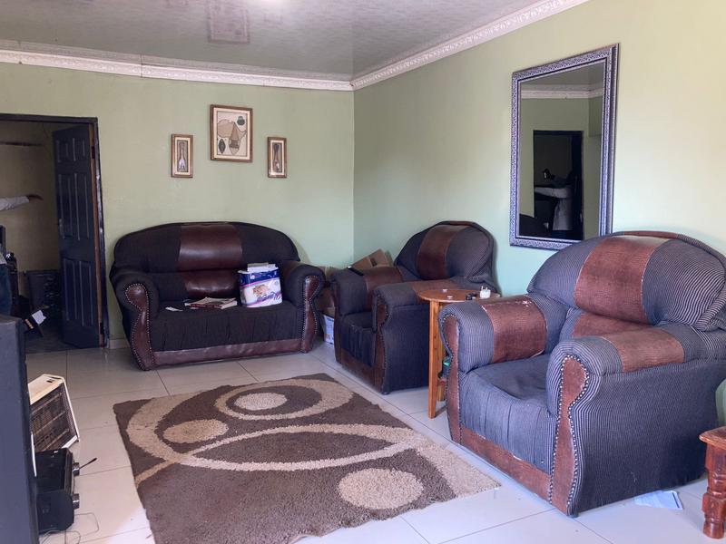 5 Bedroom Property for Sale in Daveyton Gauteng