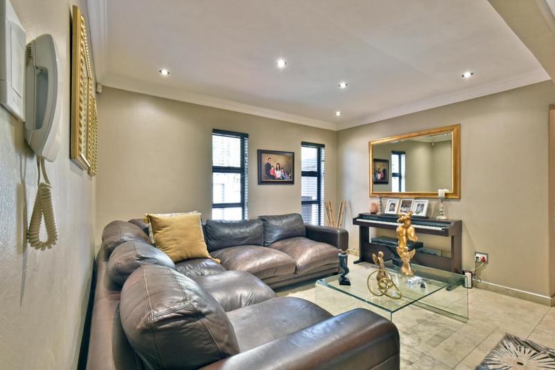 3 Bedroom Property for Sale in Bedfordview Gauteng