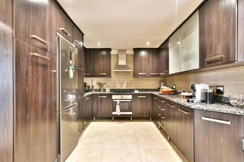 3 Bedroom Property for Sale in Bedfordview Gauteng