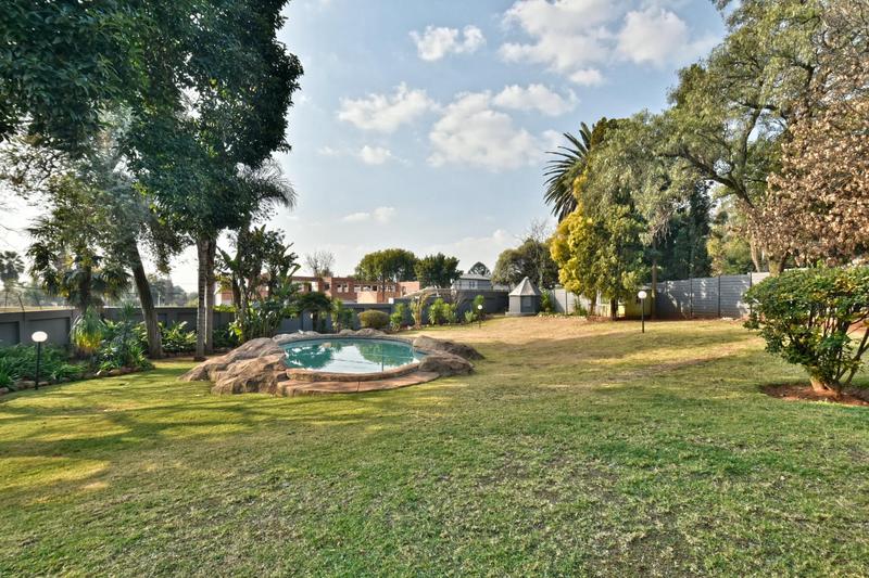 3 Bedroom Property for Sale in Bedfordview Gauteng