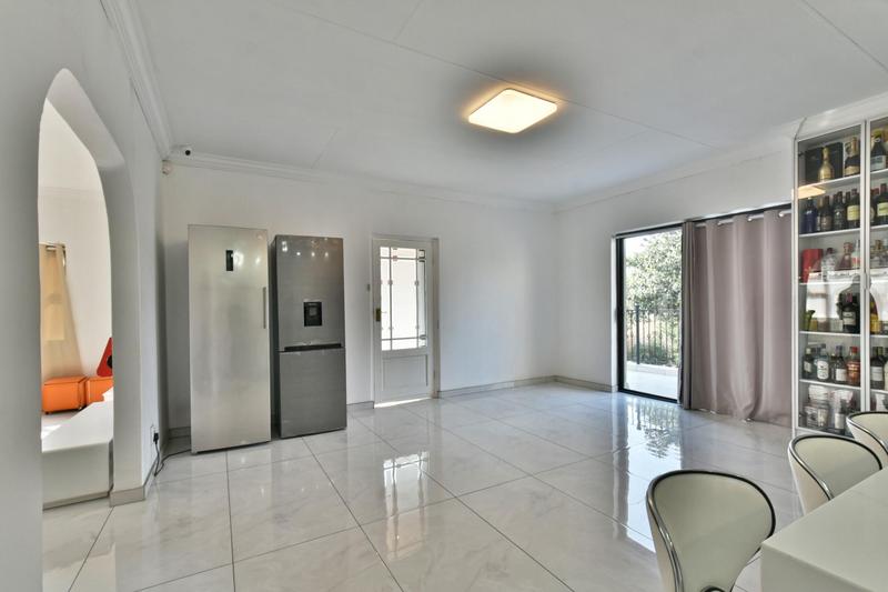 3 Bedroom Property for Sale in Cyrildene Gauteng