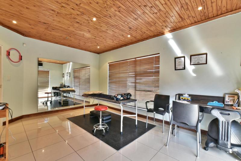 Commercial Property for Sale in Glenvista Gauteng