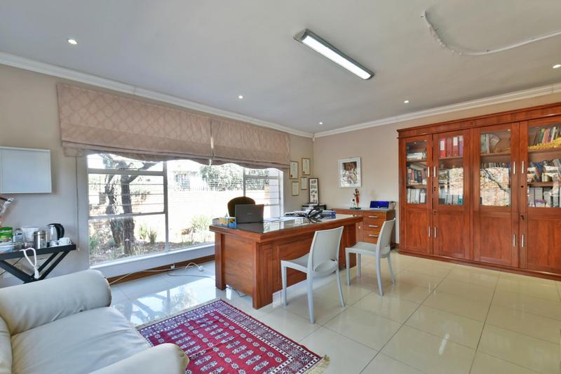 Commercial Property for Sale in Glenvista Gauteng