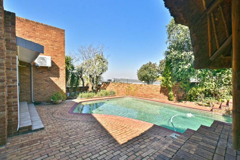 Commercial Property for Sale in Glenvista Gauteng