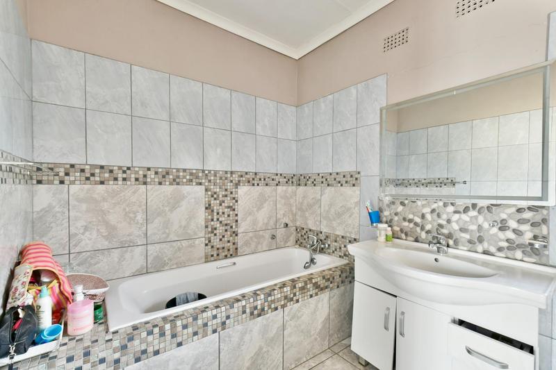 4 Bedroom Property for Sale in Randpark Ridge Gauteng