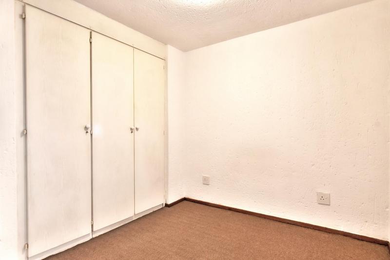 1 Bedroom Property for Sale in Randpark Ridge Gauteng