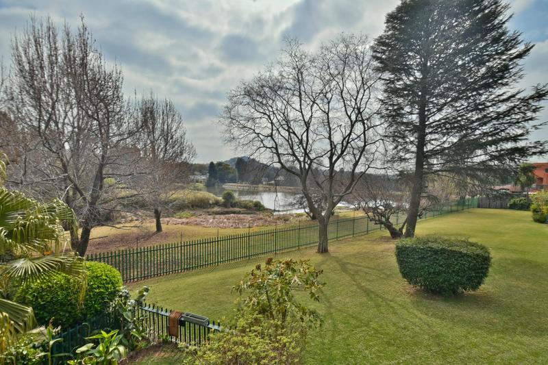 1 Bedroom Property for Sale in Randpark Ridge Gauteng