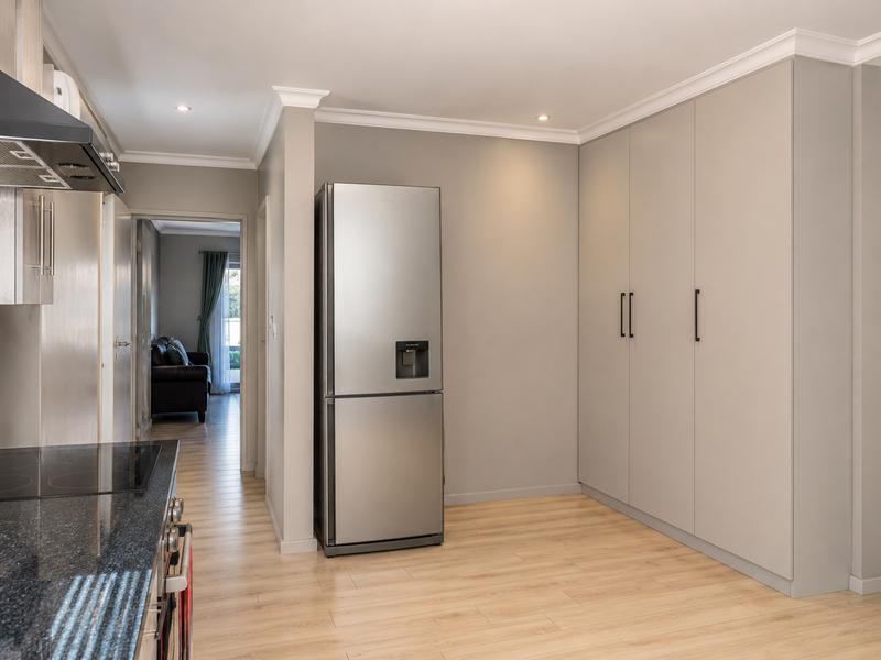1 Bedroom Property for Sale in Randjesfontein A H Gauteng