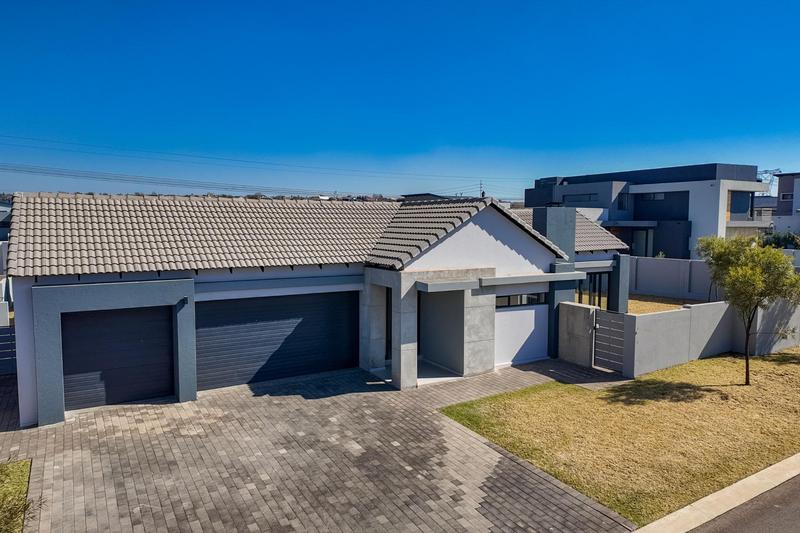 4 Bedroom Property for Sale in Midstream Estate Gauteng