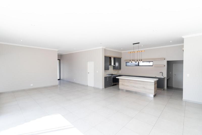 4 Bedroom Property for Sale in Midstream Estate Gauteng