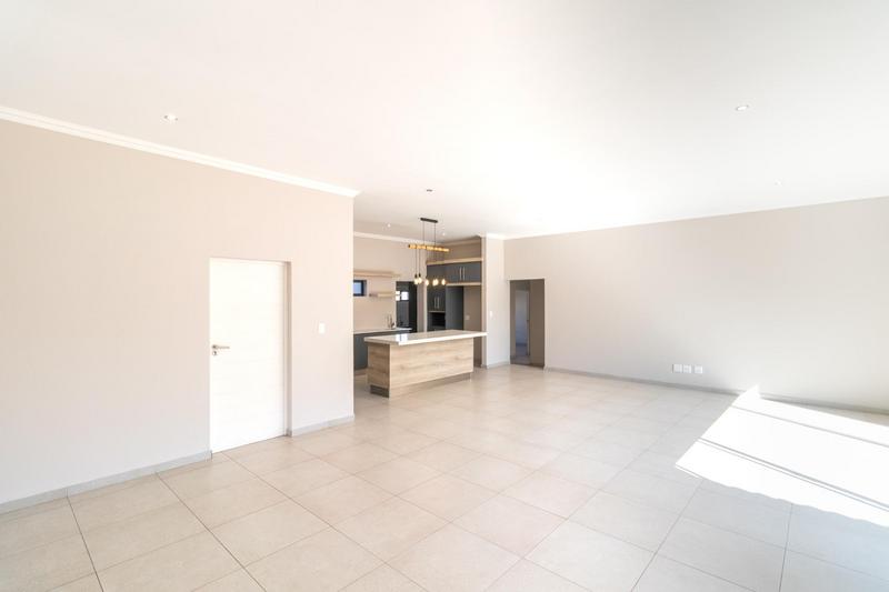 4 Bedroom Property for Sale in Midstream Estate Gauteng