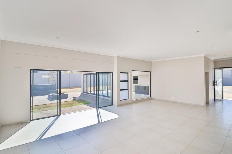 4 Bedroom Property for Sale in Midstream Estate Gauteng