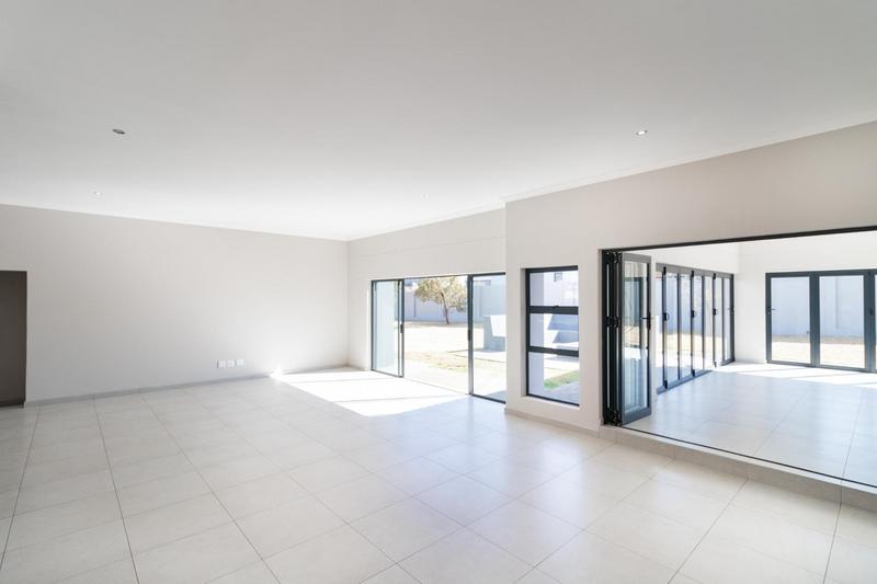 4 Bedroom Property for Sale in Midstream Estate Gauteng