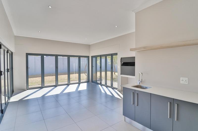 4 Bedroom Property for Sale in Midstream Estate Gauteng
