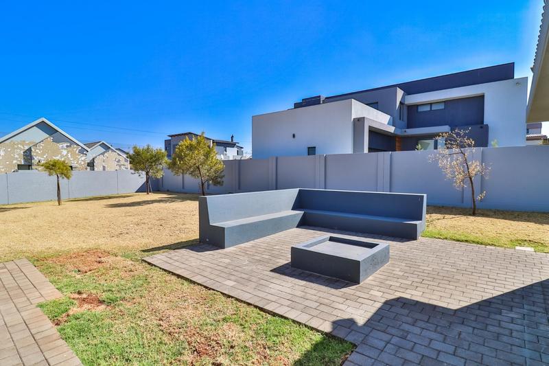 4 Bedroom Property for Sale in Midstream Estate Gauteng