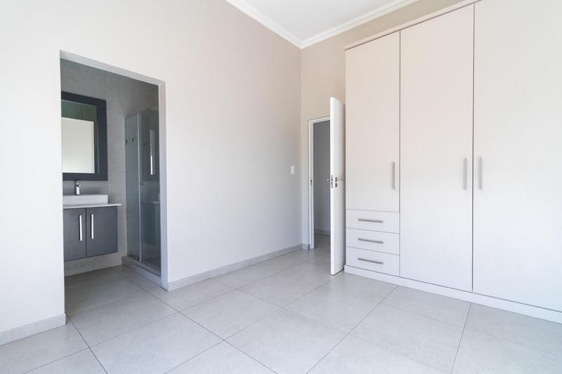4 Bedroom Property for Sale in Midstream Estate Gauteng