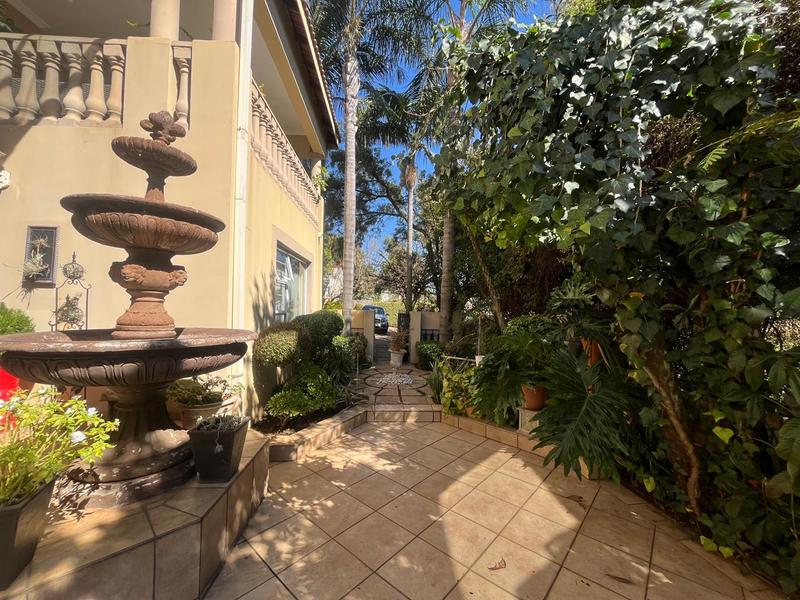 To Let 4 Bedroom Property for Rent in Waterkloof Ridge Gauteng