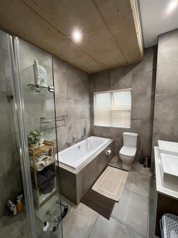 2 Bedroom Property for Sale in Menlo Park Gauteng