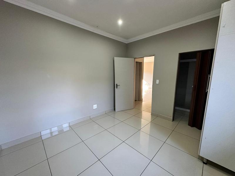 To Let 2 Bedroom Property for Rent in Laudium Gauteng