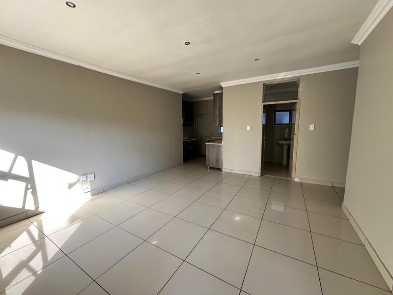 To Let 2 Bedroom Property for Rent in Laudium Gauteng