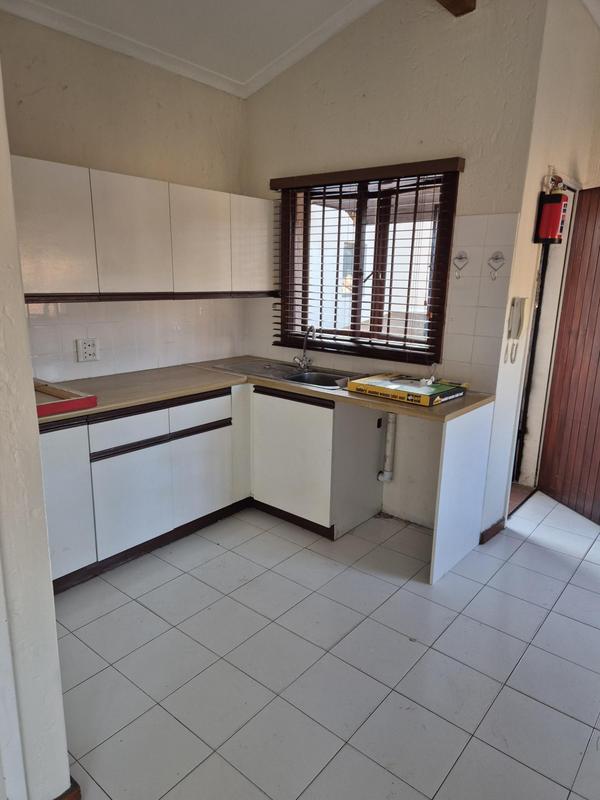 To Let 1 Bedroom Property for Rent in Bedfordview Gauteng