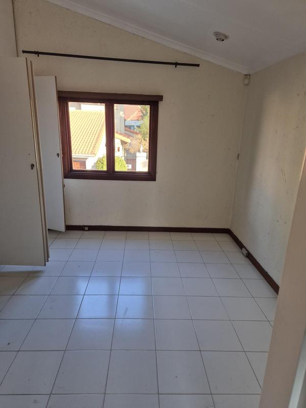 To Let 1 Bedroom Property for Rent in Bedfordview Gauteng