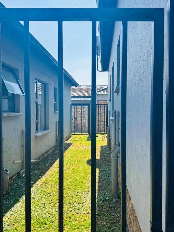 3 Bedroom Property for Sale in Parkrand Gauteng