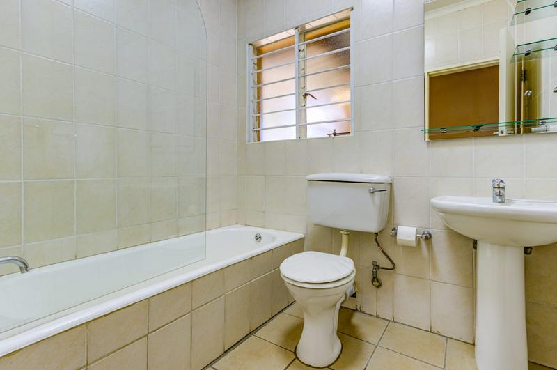 3 Bedroom Property for Sale in Freeway Park Gauteng