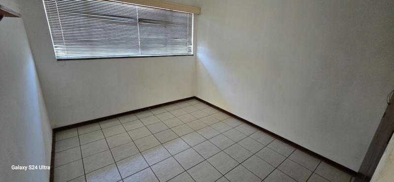 2 Bedroom Property for Sale in Elspark Gauteng