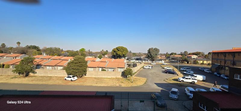 2 Bedroom Property for Sale in Elspark Gauteng