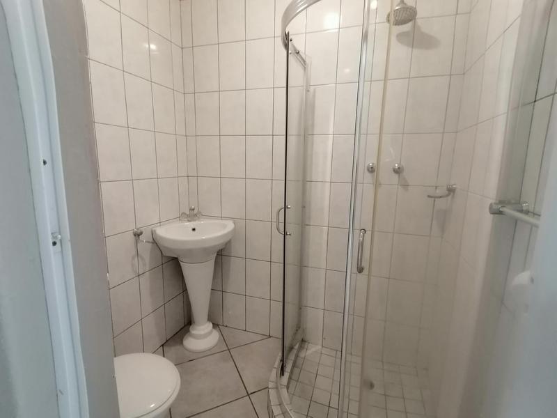 To Let 2 Bedroom Property for Rent in Dalview Gauteng