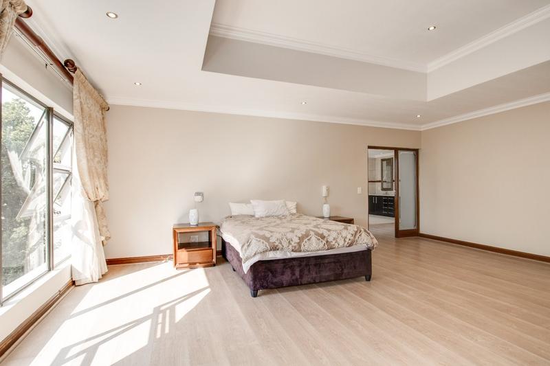 To Let 6 Bedroom Property for Rent in Fourways Gardens Gauteng
