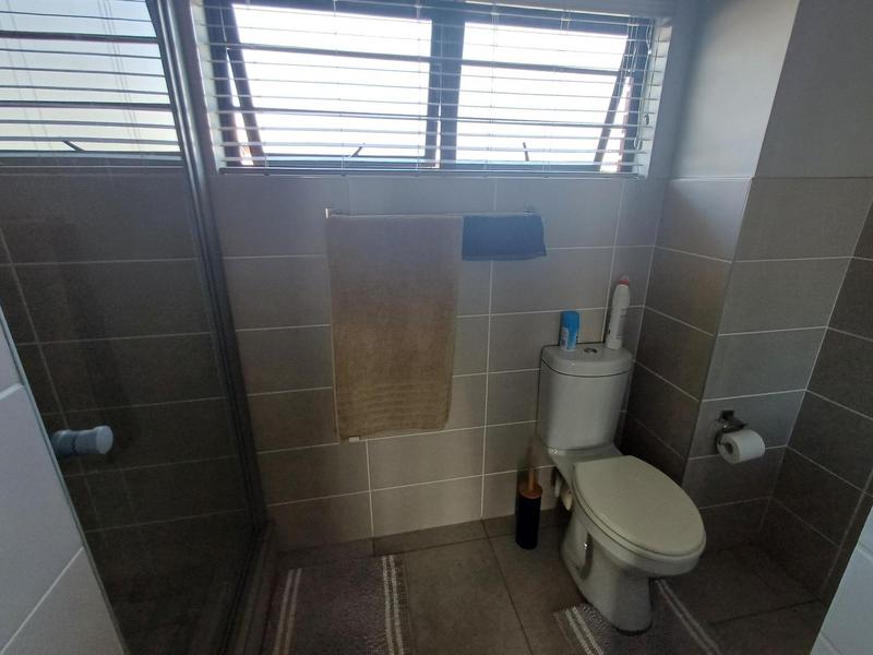 To Let 3 Bedroom Property for Rent in Amberfield Gauteng