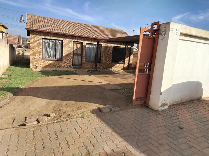 To Let 3 Bedroom Property for Rent in Danville Gauteng
