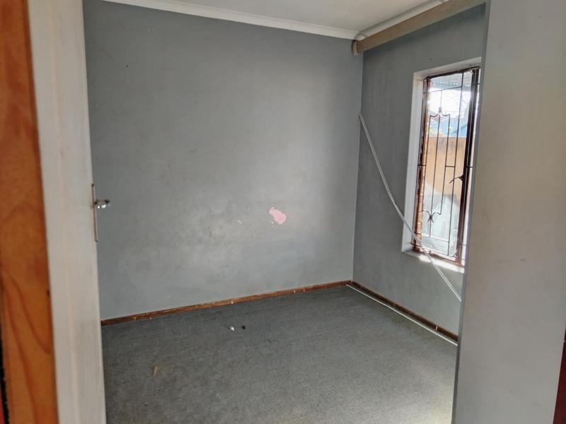 To Let 3 Bedroom Property for Rent in Danville Gauteng