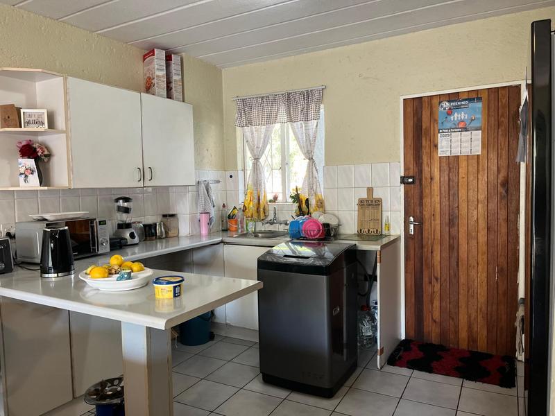 2 Bedroom Property for Sale in Glen Marais Gauteng